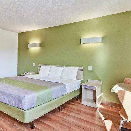 Economy Inn Pittsburgh Airport Moon Township Екстер'єр фото