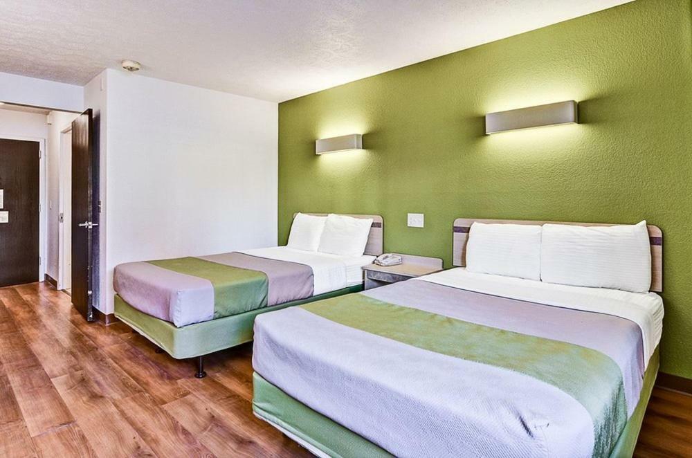 Economy Inn Pittsburgh Airport Moon Township Екстер'єр фото